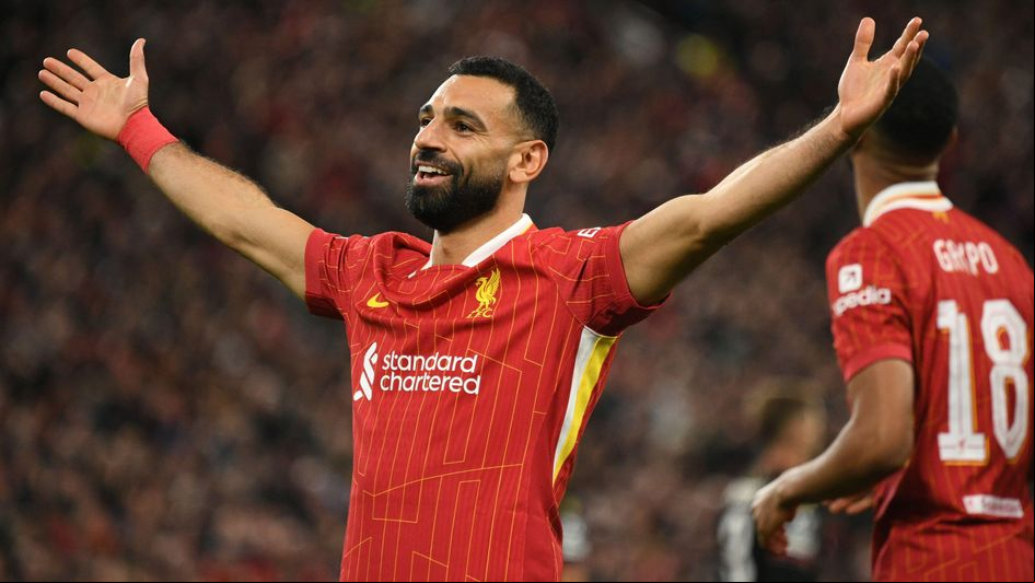 Mohamed Salah celebrates