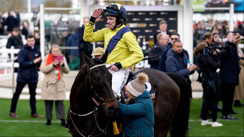 Sean Flanagan celebrates on Marine Nationale
