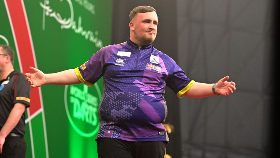 Luke Littler in action in Bahrain (BIC)