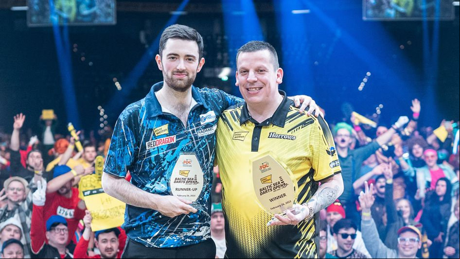 Luke Humphries and Dave Chisnall (Picture: Jonas Hunold/PDC Europe)